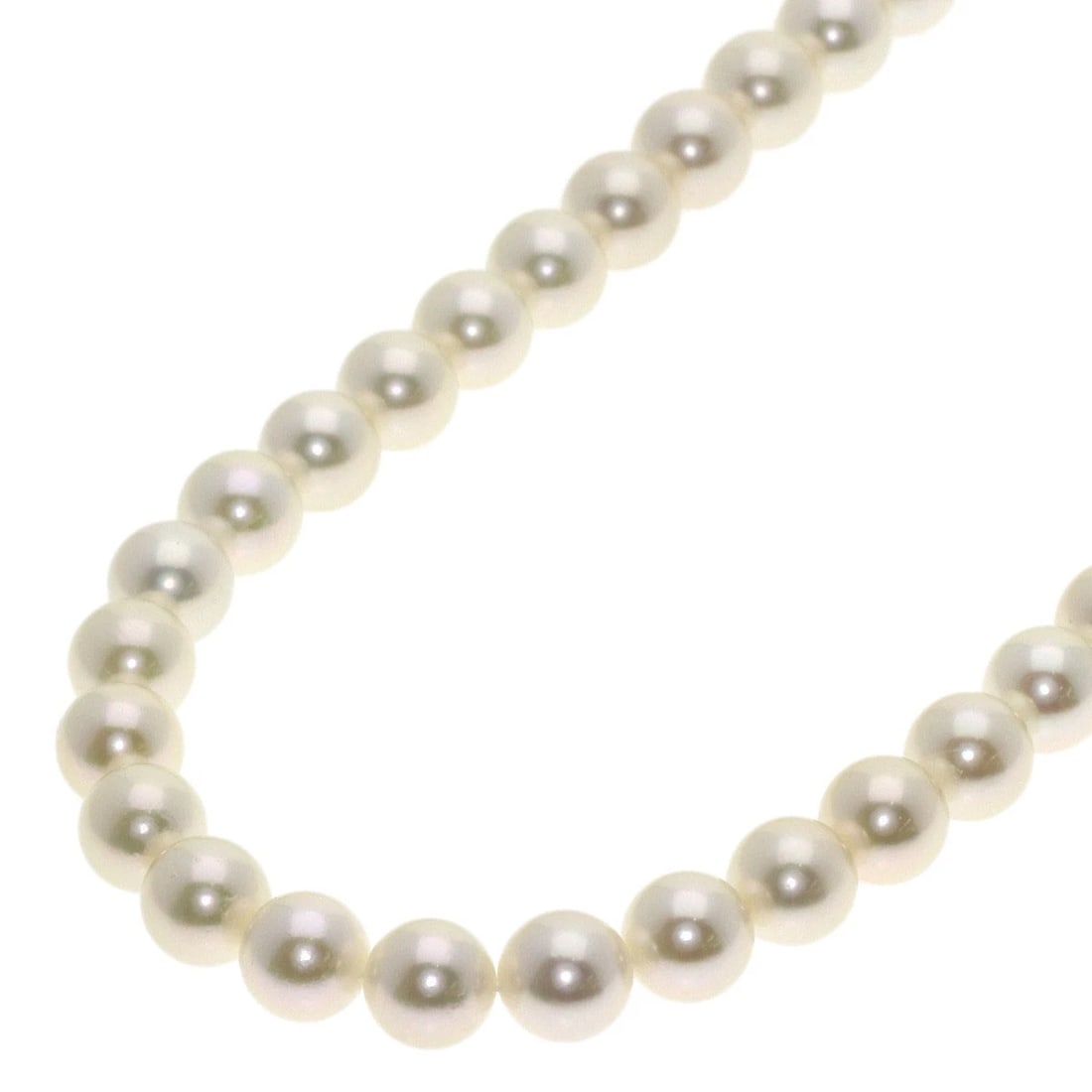 MIKIMOTO PEARL NECKLACE K18 WHITE GOLD: MIKIMOTO Pearl Necklace K18 White Gold Brand: MIKIMOTO Type/Style: Necklace Material: K18 White Gold Main Stone Pearl Color: white Size: Stone Size:0.3inch/7.9-8.2mm Chain Length:49.2inch/125cm Ac