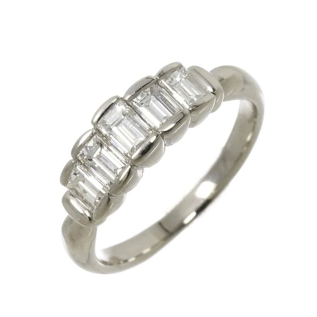 DIAMOND RING PT PLATINUM: Diamond Ring Pt Platinum Brand: Unbranded Type/Style: Ring Material: Platinum Main Stone Natural Color: Platinum Size: 7.25(US) Accessories: None Accessories Notice: When purchasing pre-owned goods,