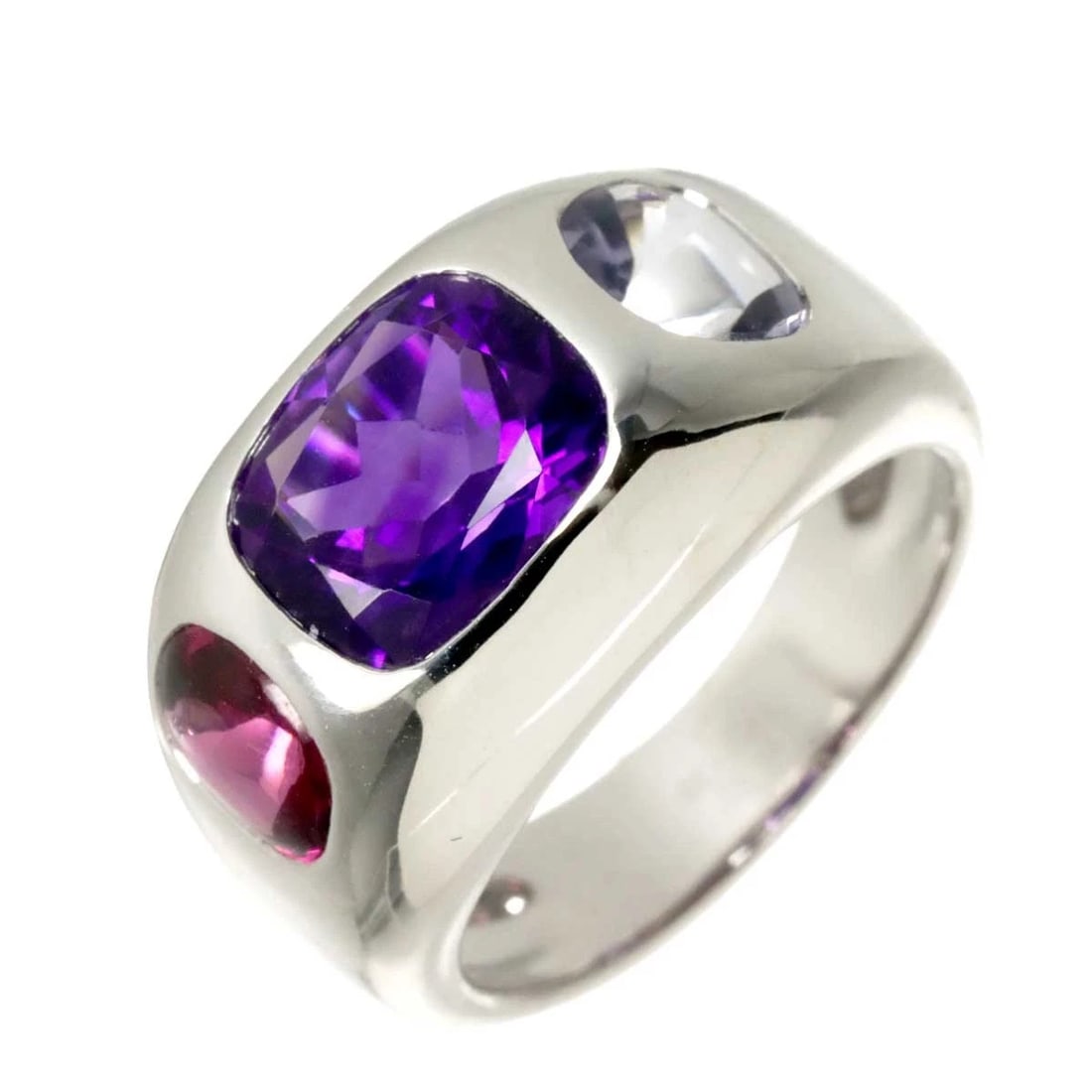 CHANEL AMETHYST IOLITE GARNET RING 18K WG 750: CHANEL Amethyst Iolite Garnet Ring 18K WG 750 Brand: CHANEL Type/Style: Ring Material: 750White Gold Main Stone Natural Color: White Gold Size: 6(US) Accessories: None Accessories Notice: When
