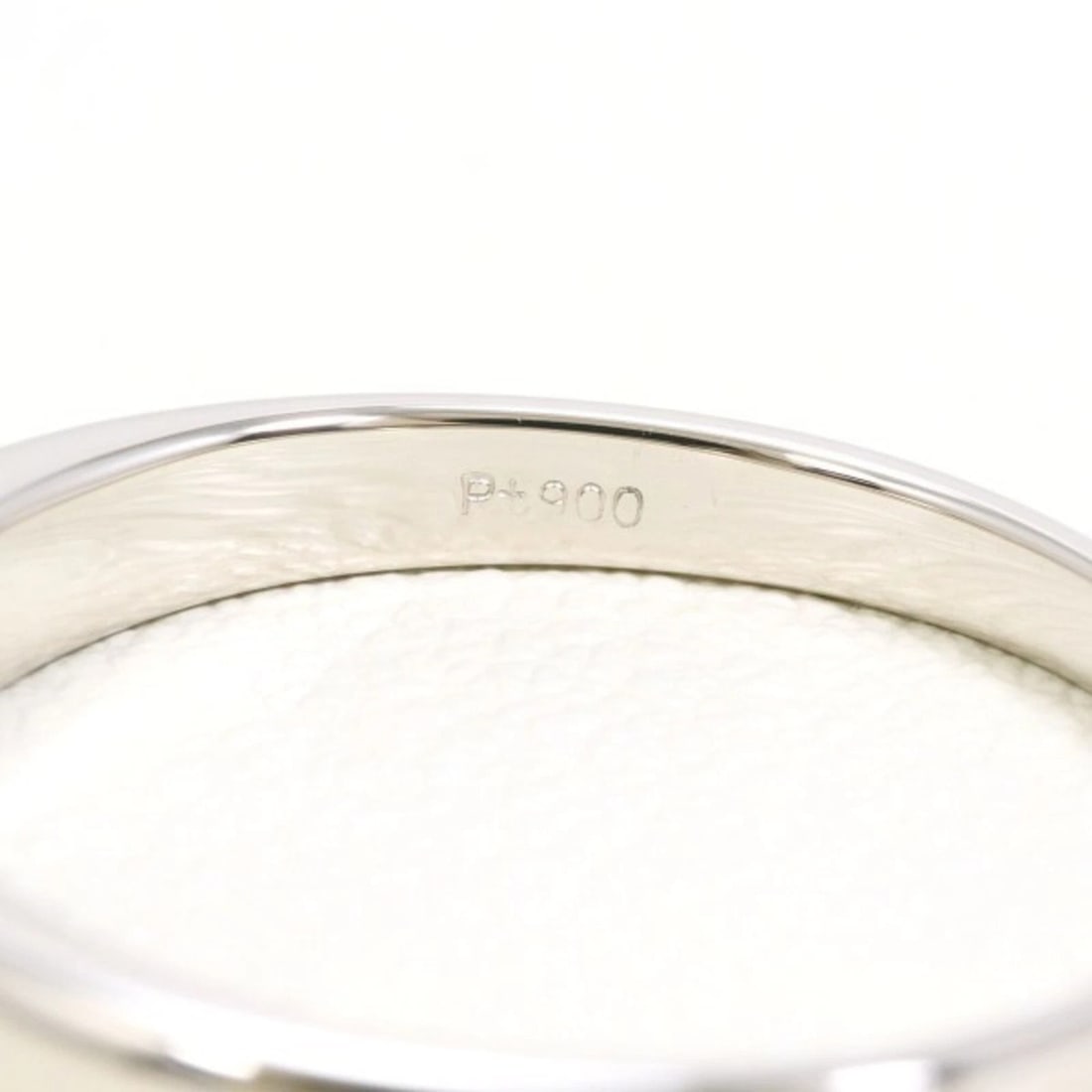 PT900 PLATINUM RING - 4