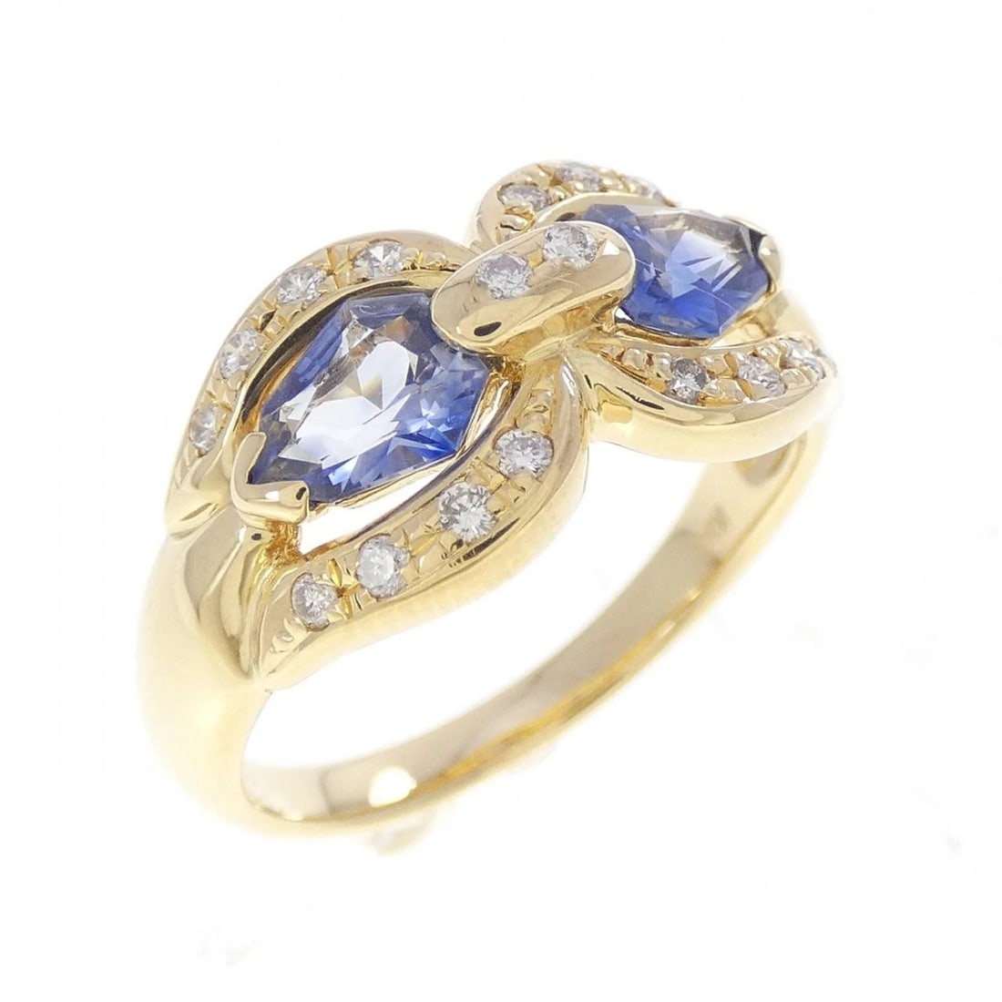 K18YG SAPPHIRE RING: K18YG Sapphire Ring Brand: Unbranded Type/Style: Sapphire Ring Material: 18K Yellow Gold, Main Stone Sapphire Secondary Stone Diamond Color: Yellow Gold Size: US 7 Accessories: None Accessories