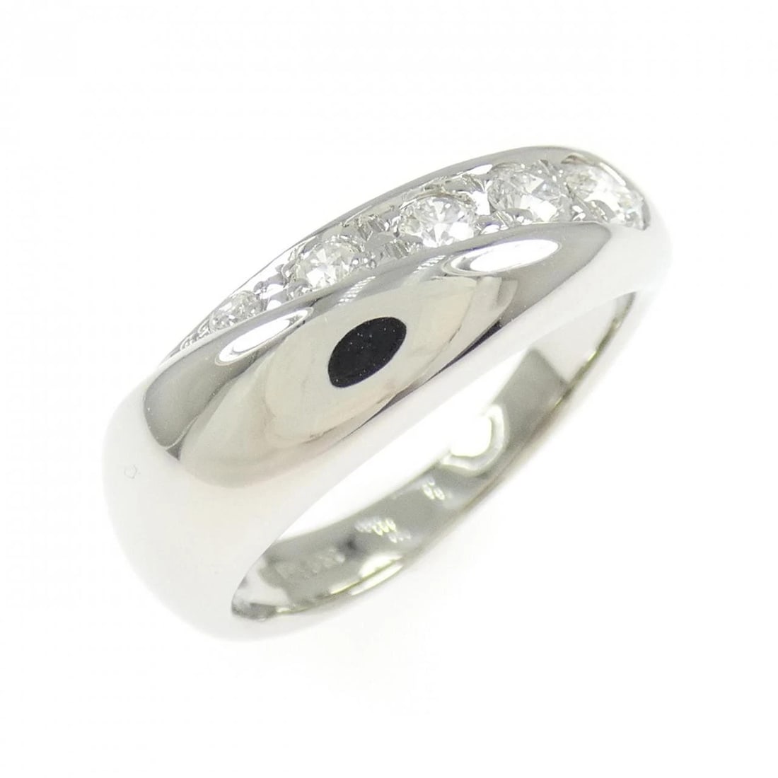 PT900 DIAMOND RING: PT900 Diamond Ring Brand: Unbranded Type/Style: Diamond ring Material: PT900, Color: silver Size: US 5 1/4 Accessories: None Accessories Notice: When purchasing pre-owned goods, please refer to the
