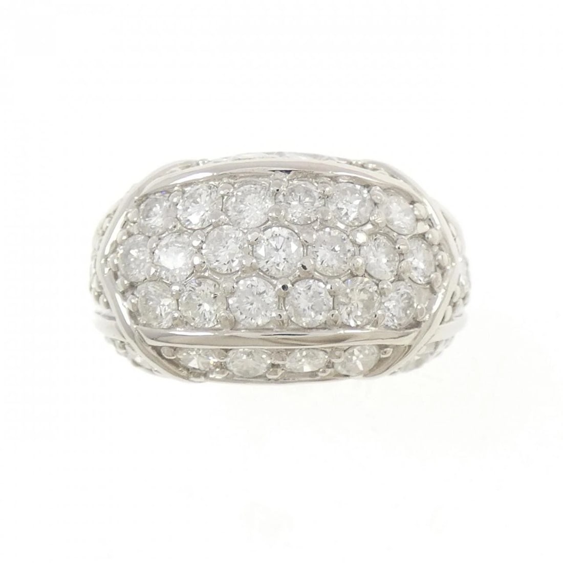 PT900 PAVE DIAMOND RING: PT900 Pave Diamond Ring Brand: Unbranded Type/Style: Diamond Ring Material: PT900, Main Stone Natural Color: SILVER Size: US 6 1/4 Accessories: None Accessories Notice: When purchasing pre-owned
