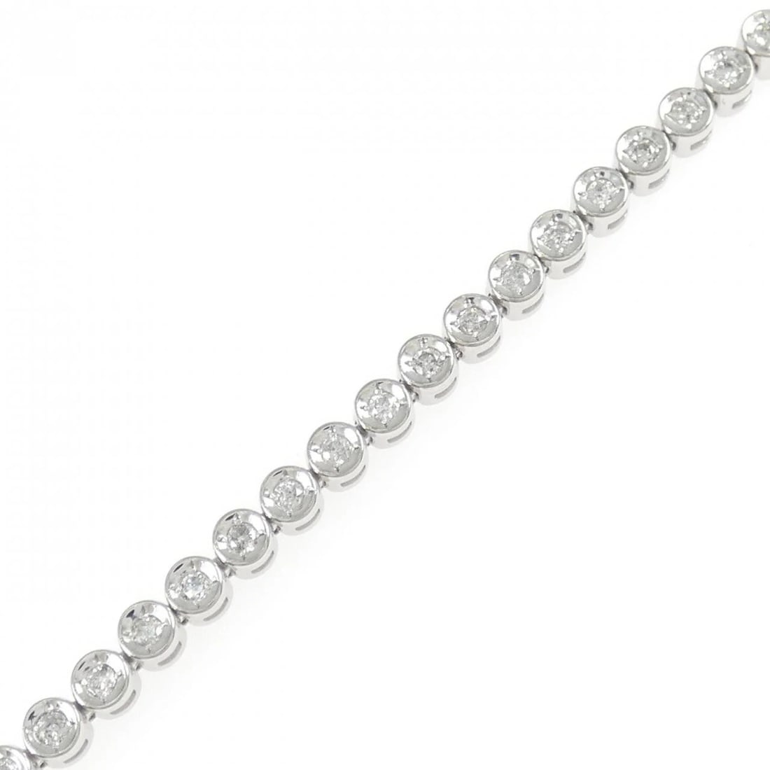 PT850 DIAMOND BRACELET: PT850 Diamond Bracelet Brand: Unbranded Type/Style: Diamond Bracelet Material: PT850, Color: SILVER Size: Actual Size Max width approx: 3.2mm 18.5cm Accessories: None Accessories Notice: When