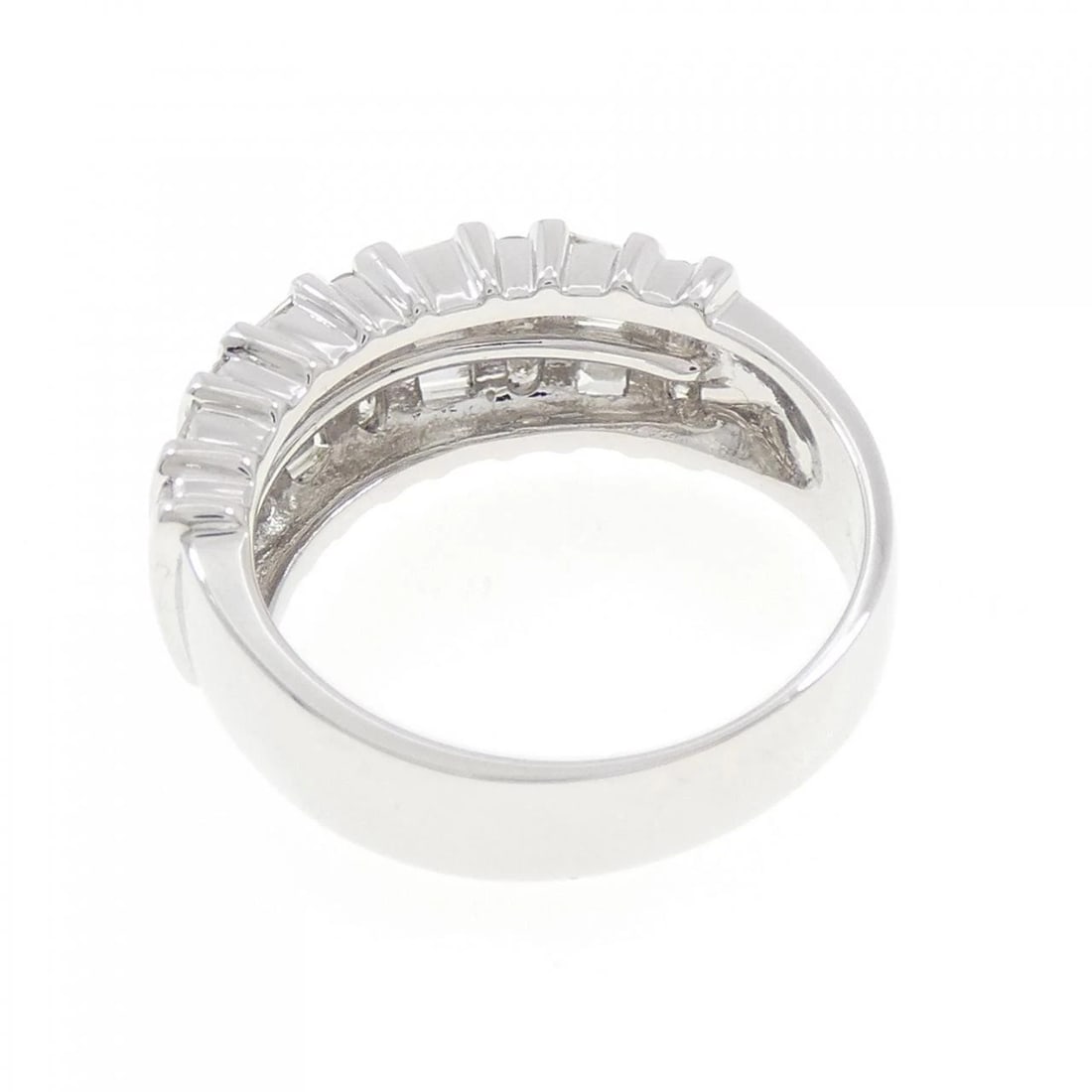 750WG DIAMOND RING - 3