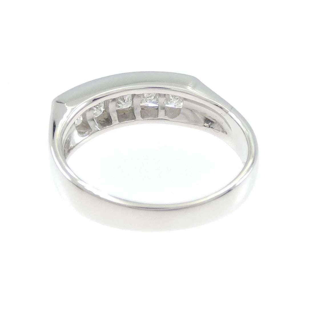 PT900 DIAMOND RING - 2