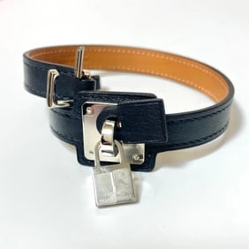 HERMES O'KELLY BRACELET VAUX SWIFT LEATHER BLACK: Hermes O'Kelly Bracelet Vaux Swift Leather Black Brand: Hermes Type/Style: Bracelet Material: leather Color: Black Size: bracelet measures approximately 12.2 inches in length and 0.5 inches in width