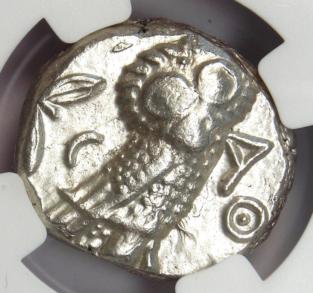 ATTICA ATHENS ATHENA OWL TETRADRACHM COIN: Attica Athens Athena Owl Tetradrachm Coin Year : 353-294 BC Denomination : Tetradrachm Country of Origin : Greece Accessories: None Accessories Notice: When purchasing pre-owned goods, please refer to