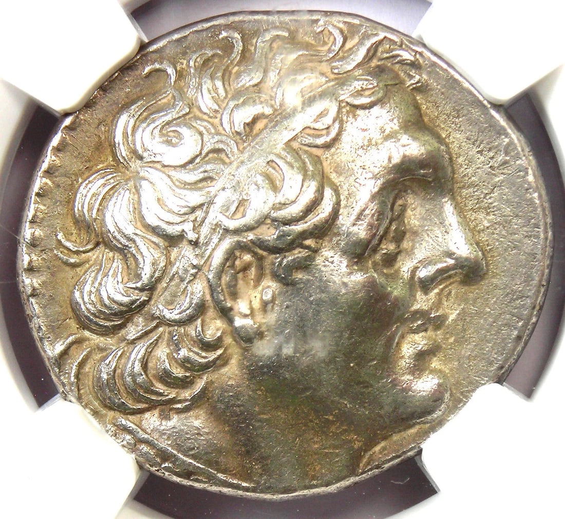 PTOLEMY III AR SILVER TETRADRACHM SELEUCID COIN: Ptolemy III AR Silver Tetradrachm Seleucid Coin Year : 246 BC Denomination : Tetradrachm Country of Origin : Greece Accessories: None Accessories Notice: When purchasing pre-owned goods, please refer 
