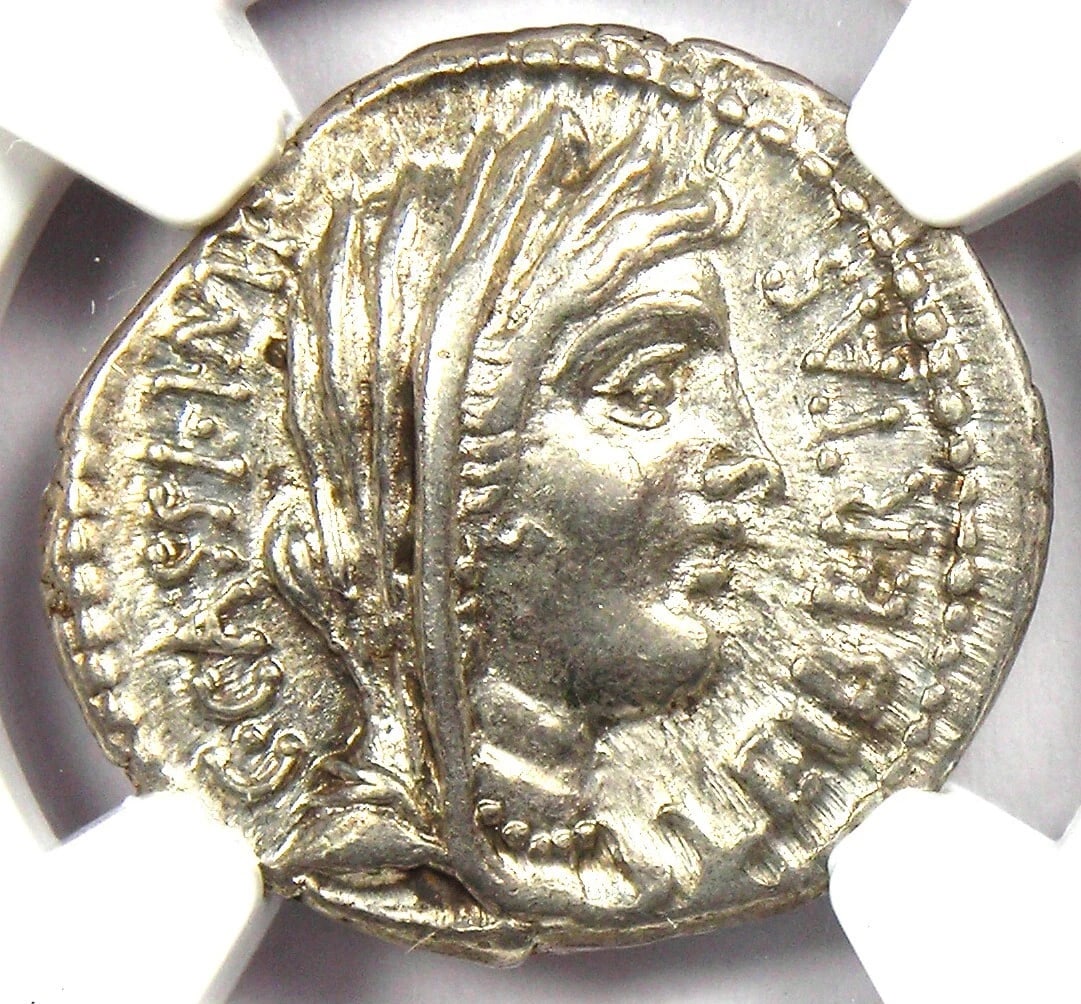 CASSIUS AR DENARIUS LIBERTAS SPINTHER COIN: Cassius AR Denarius Libertas Spinther Coin Year : 42 BC Denomination : Denarius Country of Origin : Italy Accessories: None Accessories Notice: When purchasing pre-owned goods, please refer to the pho