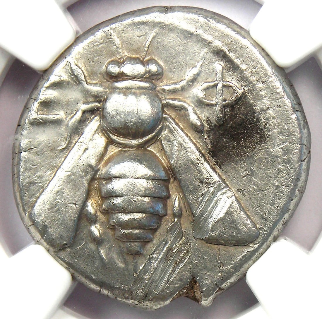 IONIA EPHESUS SILVER AR TETRADRACHM BEE STAG COIN: Ionia Ephesus Silver AR Tetradrachm Bee Stag Coin Year : 300 BC Denomination : Tetradrachm Country of Origin : Greece Accessories: None Accessories Notice: When purchasing pre-owned goods, please
