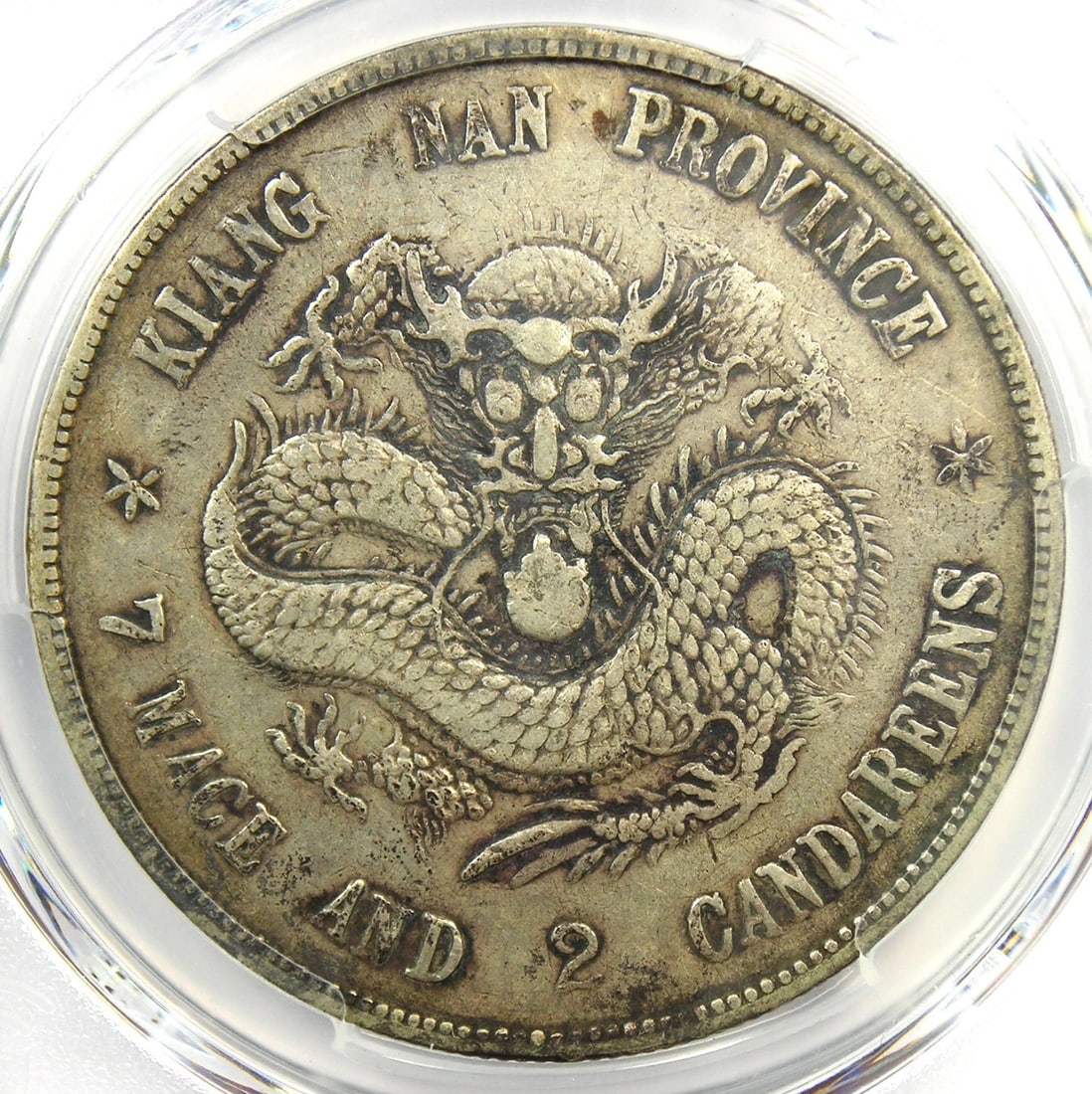 1898 CHINA KIANGNAN DRAGON SILVER DOLLAR $1 COIN: 1898 China Kiangnan Dragon Silver Dollar $1 Coin Year : 1898 Denomination : $1 Country of Origin : China Accessories: None Accessories Notice: When purchasing pre-owned goods, please refer to the phot