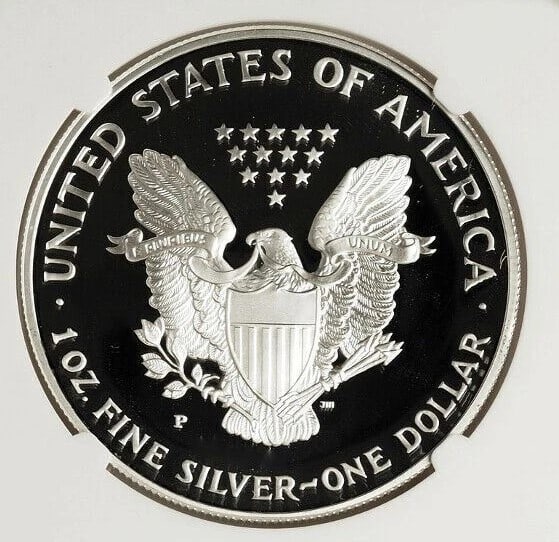 1997-P SILVER EAGLE UCAM MERCANTI SIGNED: 1997-P Silver Eagle UCAM Mercanti Signed Year: 1997 Composition: Silver Denomination: $1 Country of Origin: United States Accessories: None Accessories Notice: When purchasing pre-owned goods, plea