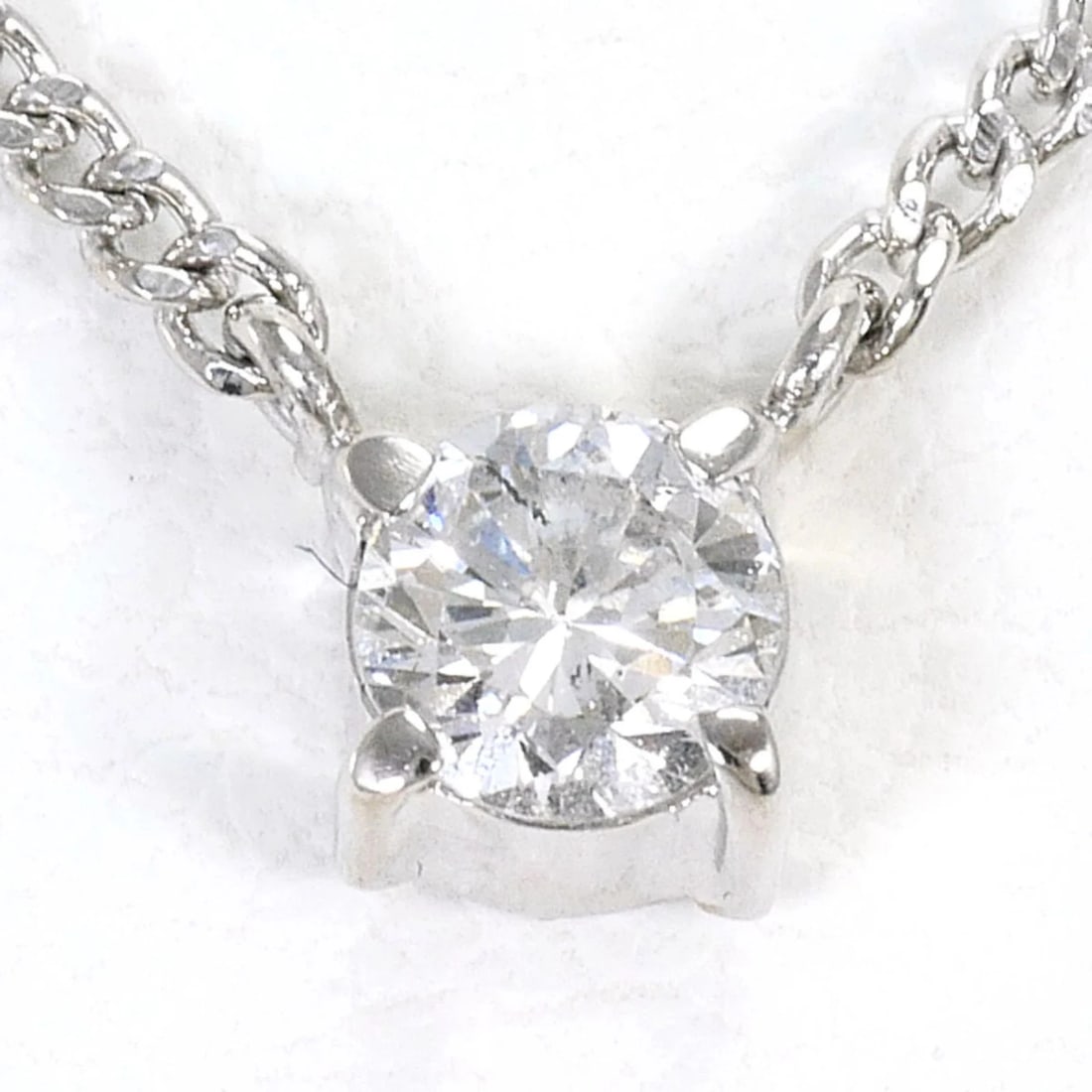 PLATINUM 900/850 NECKLACE WITH DIAMOND: Platinum 900/850 Necklace with Diamond Brand: Unbranded Type/Style: Necklace Material: Platinum 850, Platinum 900, Main Stone natural Color: Pt Size: Neck Circumference 41 cm / 16.14'' Pendant Size