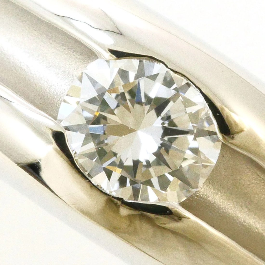 PLATINUM 900 RING WITH DIAMOND - 2