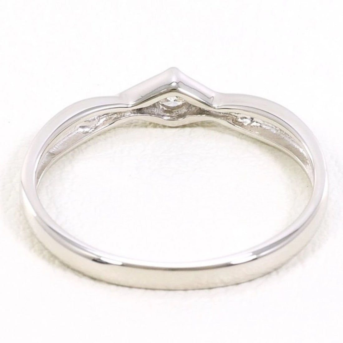 PLATINUM 900 RING WITH DIAMOND - 3