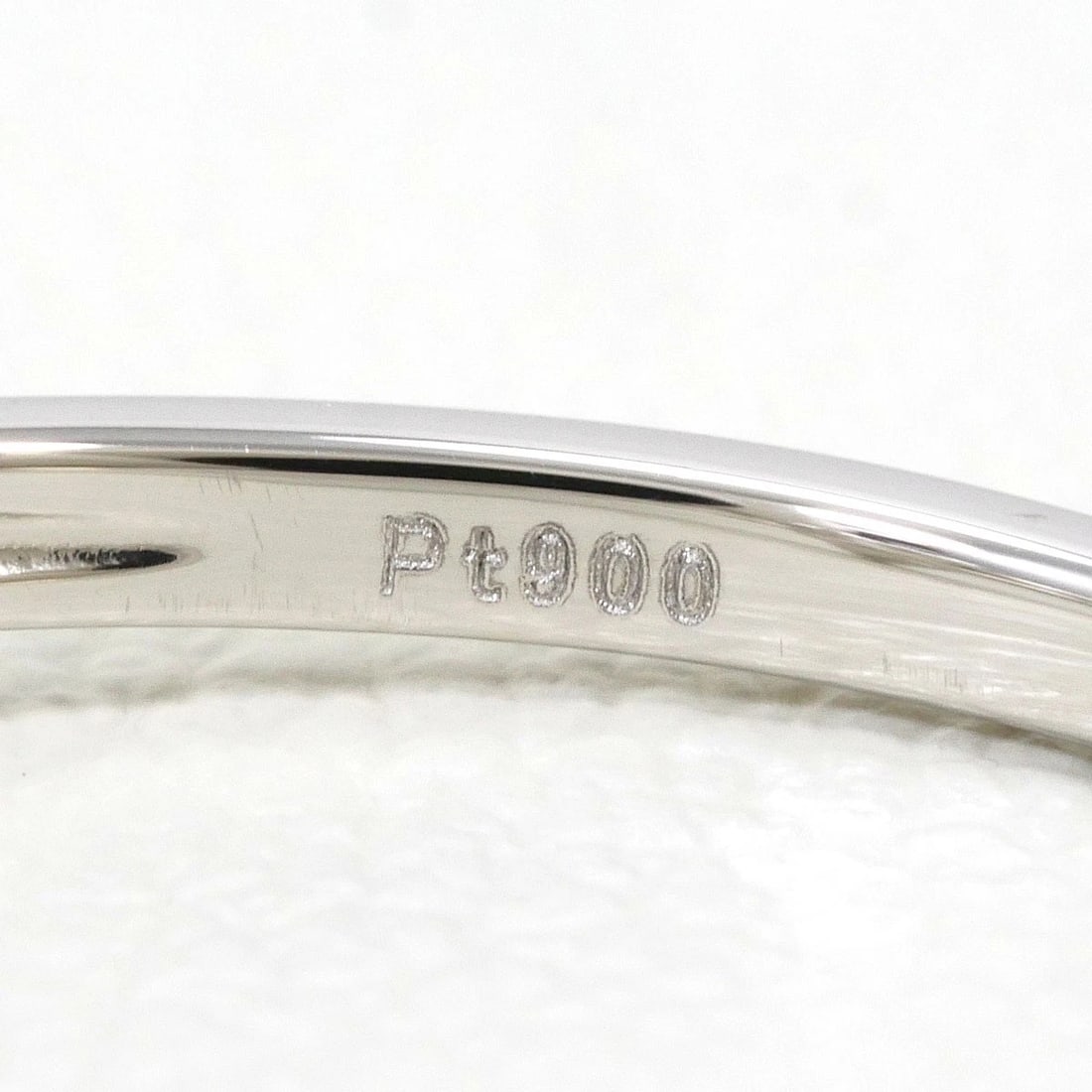 PT900 PLATINUM RING DIAMOND - 4