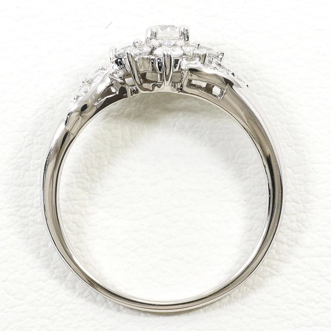 PT900 PLATINUM RING DIAMOND - 3