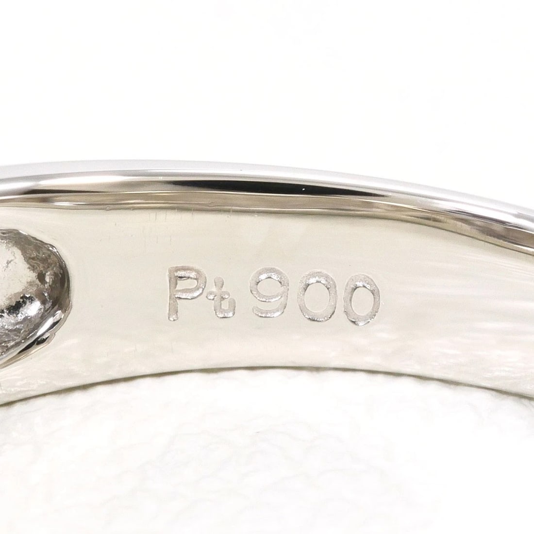 PT900 PLATINUM RING DIAMOND - 3