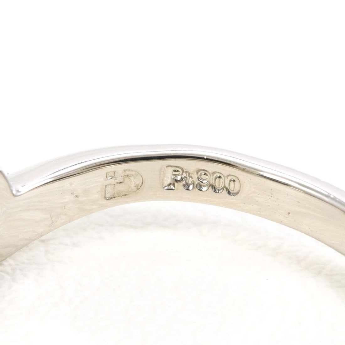 PT900 PLATINUM RING DIAMOND - 3
