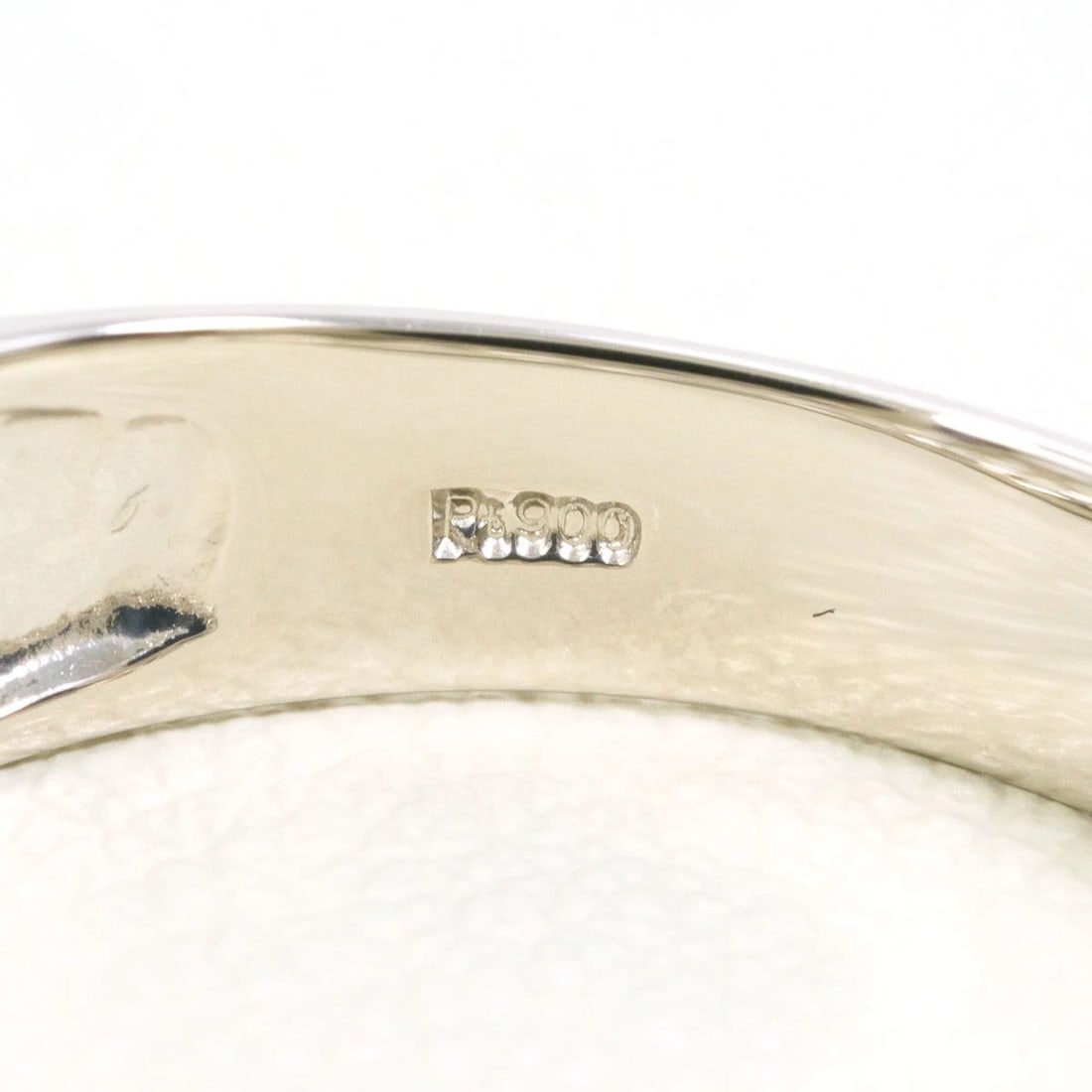 PT900 PLATINUM RING DIAMOND - 4