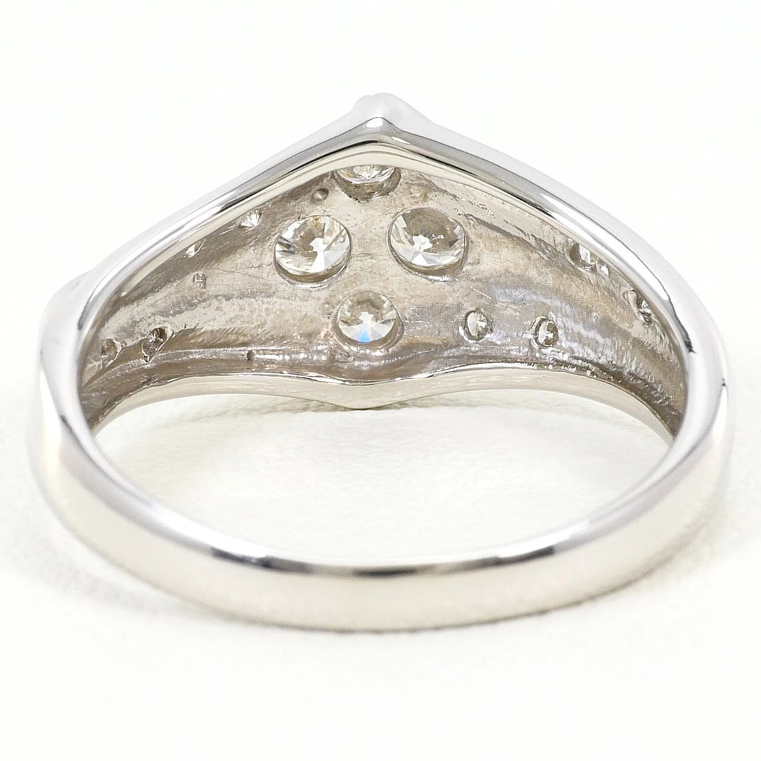 PT900 PLATINUM RING DIAMOND - 4