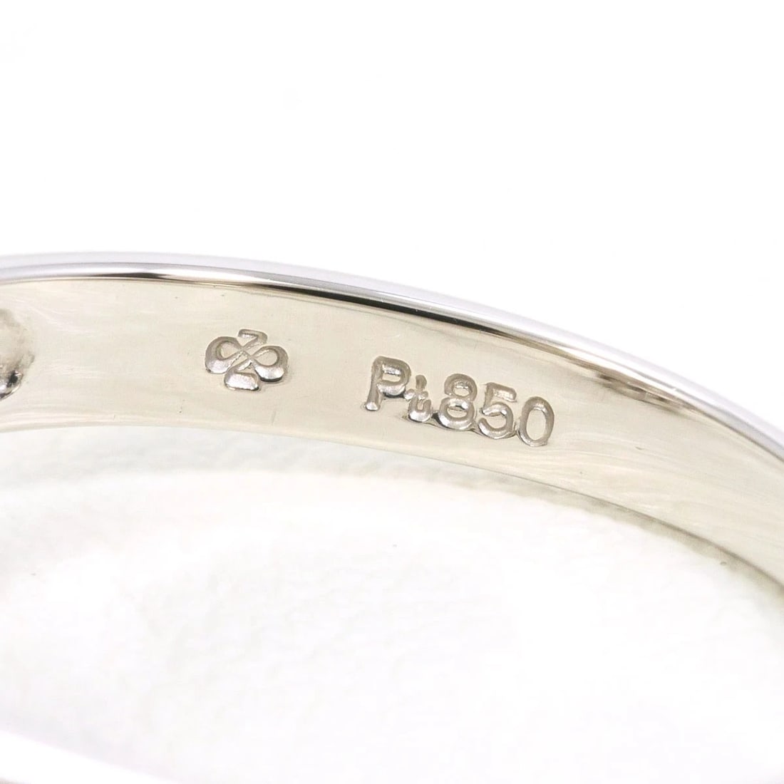 PT850 PLATINUM RING DIAMOND - 4