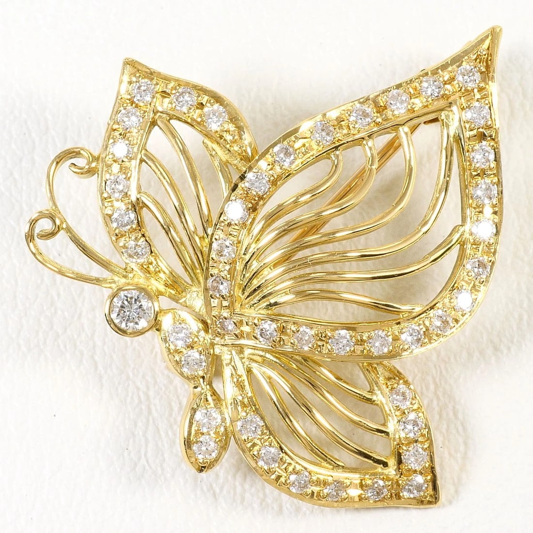 K18 18K GOLD BROOCH DIAMOND: K18 18k gold Brooch Diamond Brand: No Brand Type/Style: Brooch Material: 18k gold, Main Stone Diamond Color: gold Size: NONE Accessories: None Accessories Notice: When purchasing pre-owned goods,
