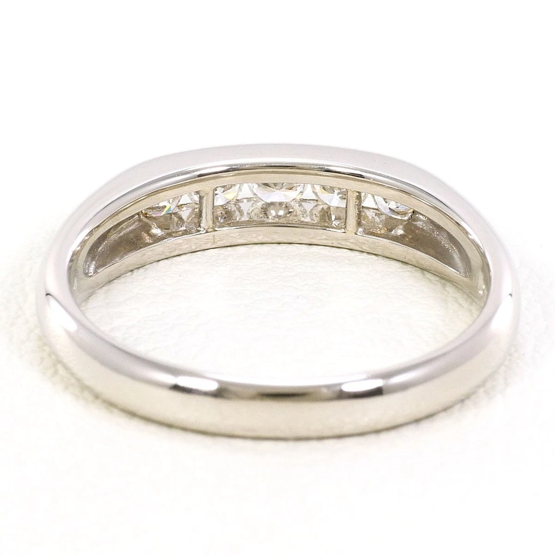 PT900 PLATINUM RING DIAMOND - 3