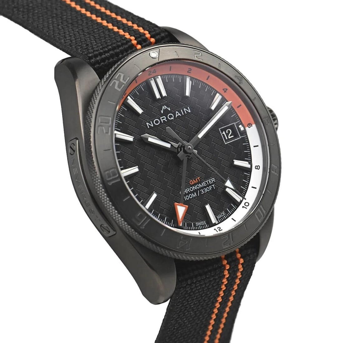 NORQAIN ADVENTURE NEBELEST GMT WATCH: NORQAIN Adventure Nebelest GMT Watch Brand: NORQAIN Type/Style: Wristwatch Material: Case Material Material (main) stainless steel (DLC processing) Color: black Size: Case size 41.0mm Accessories: