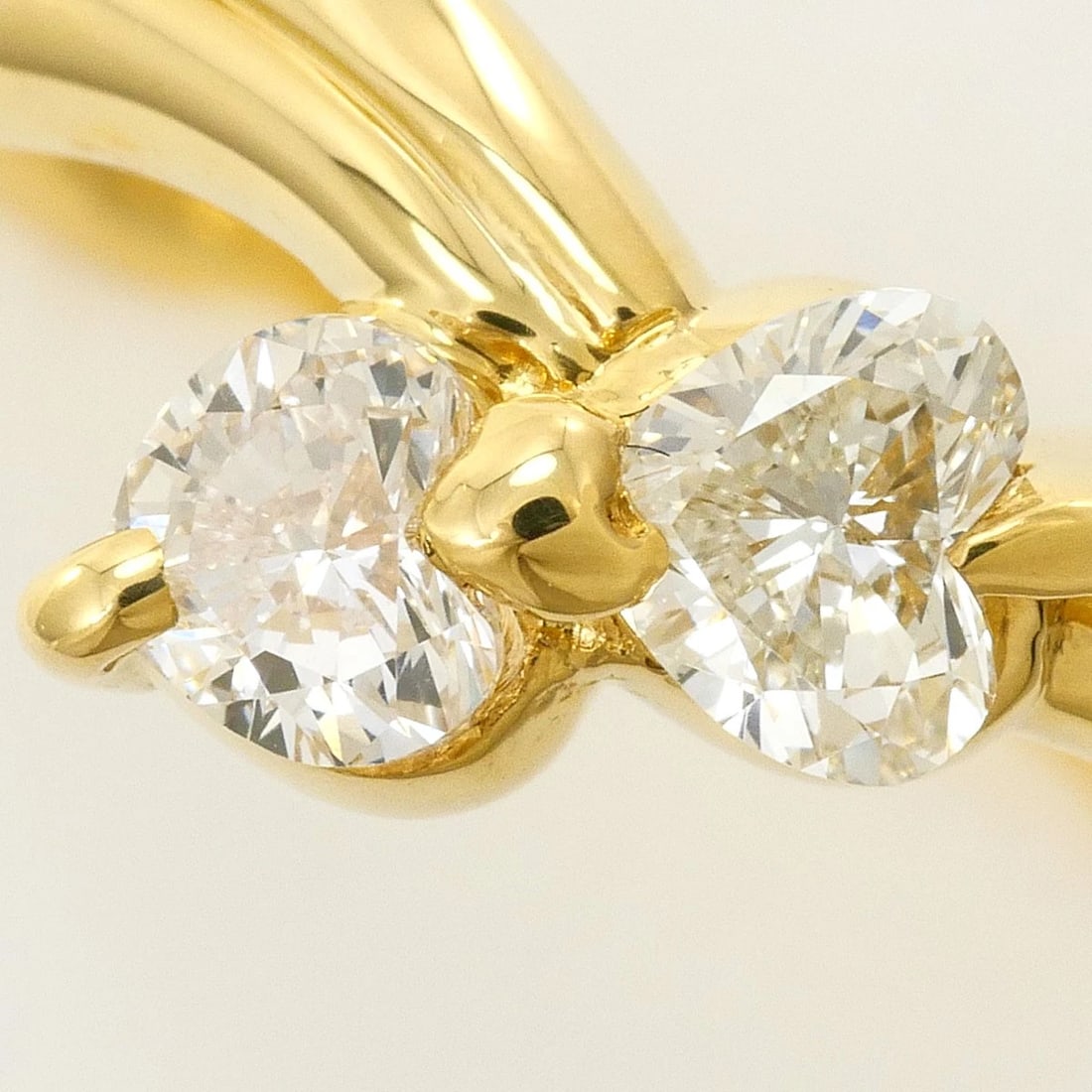 K18 GOLD RING DIAMOND - 2