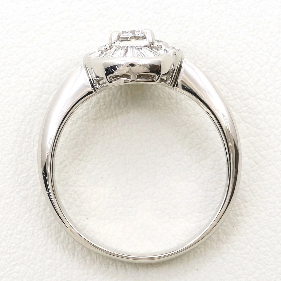 PT900 PLATINUM RING DIAMOND - 3