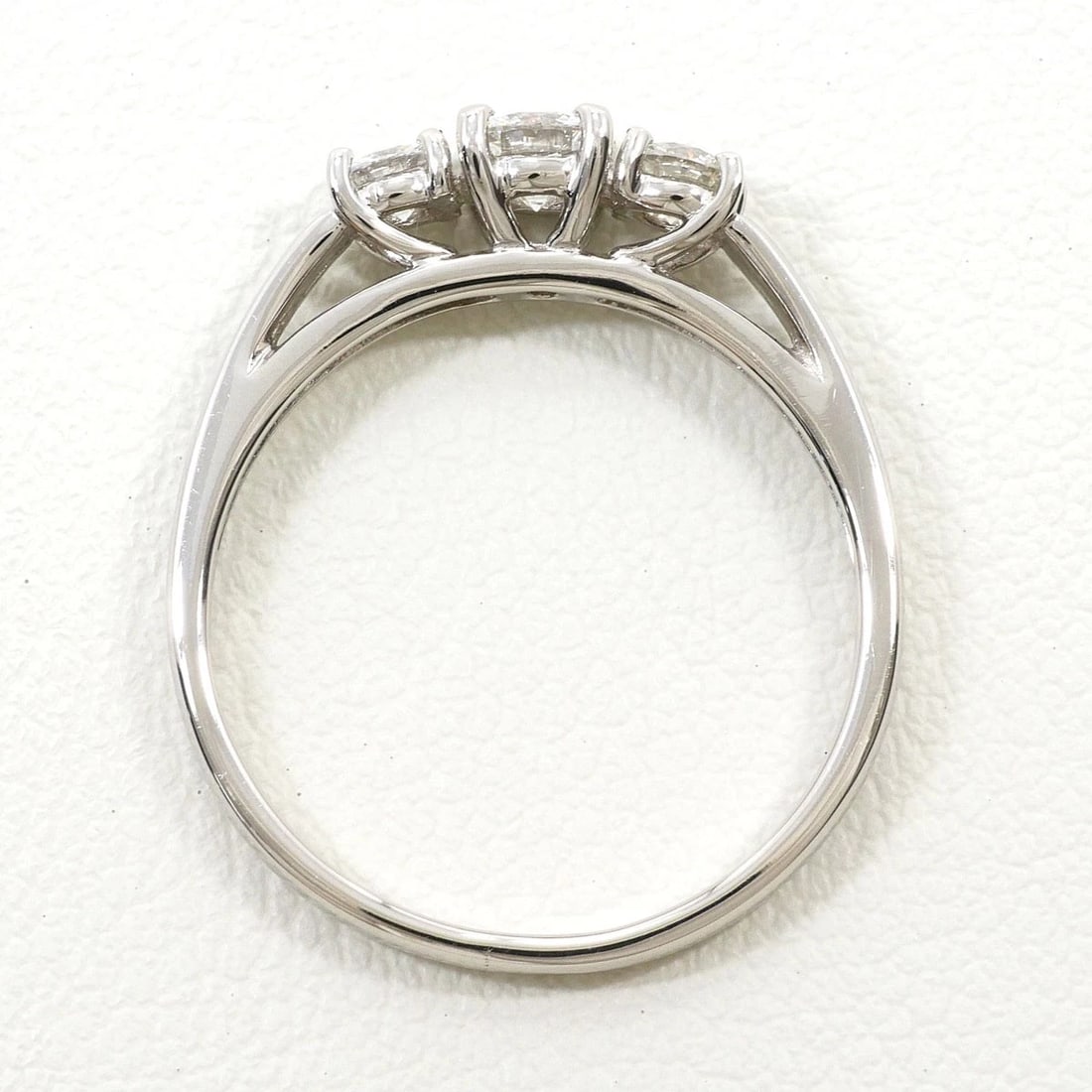PT900 PLATINUM RING DIAMOND - 3