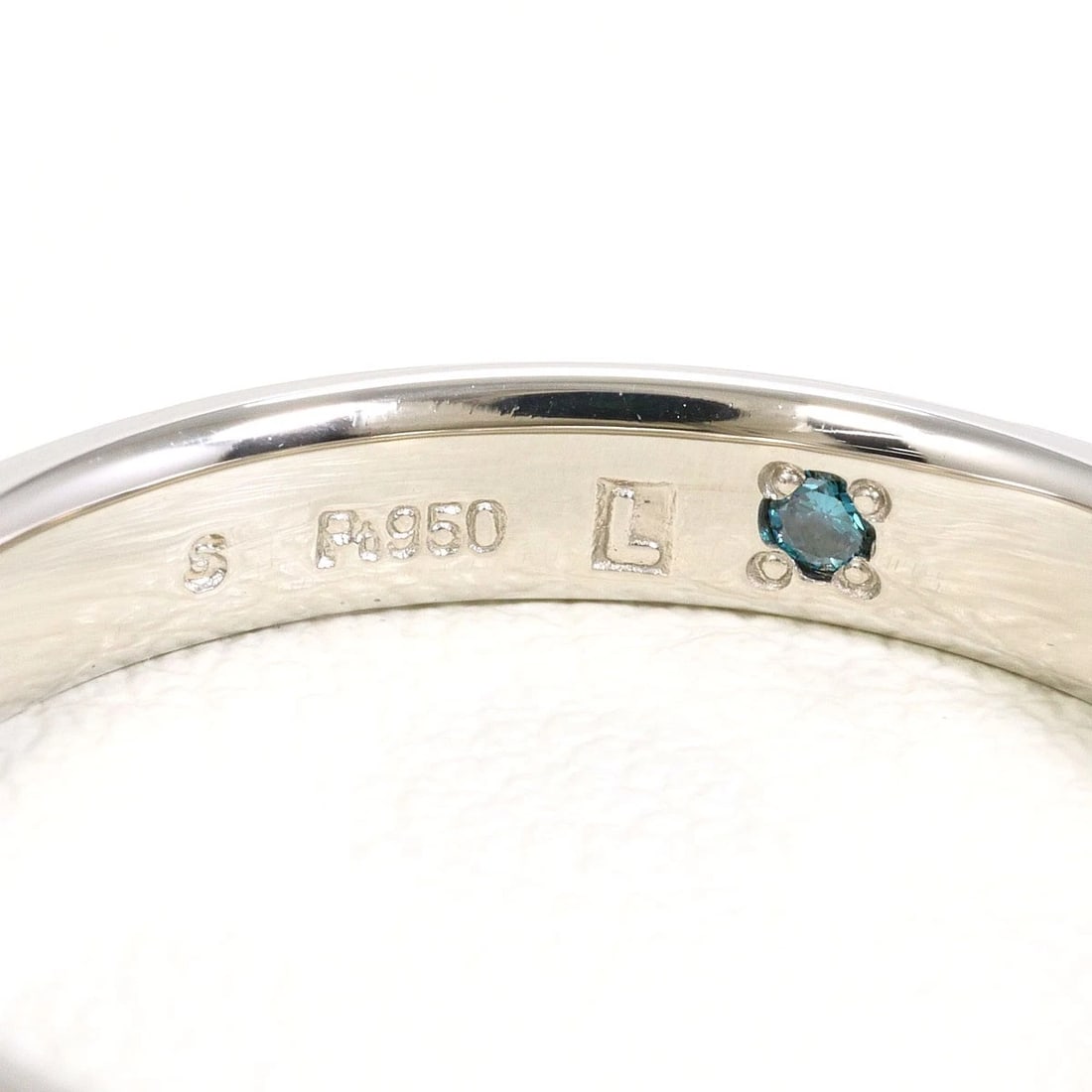 PT950 RING BLUE DIAMOND - 4