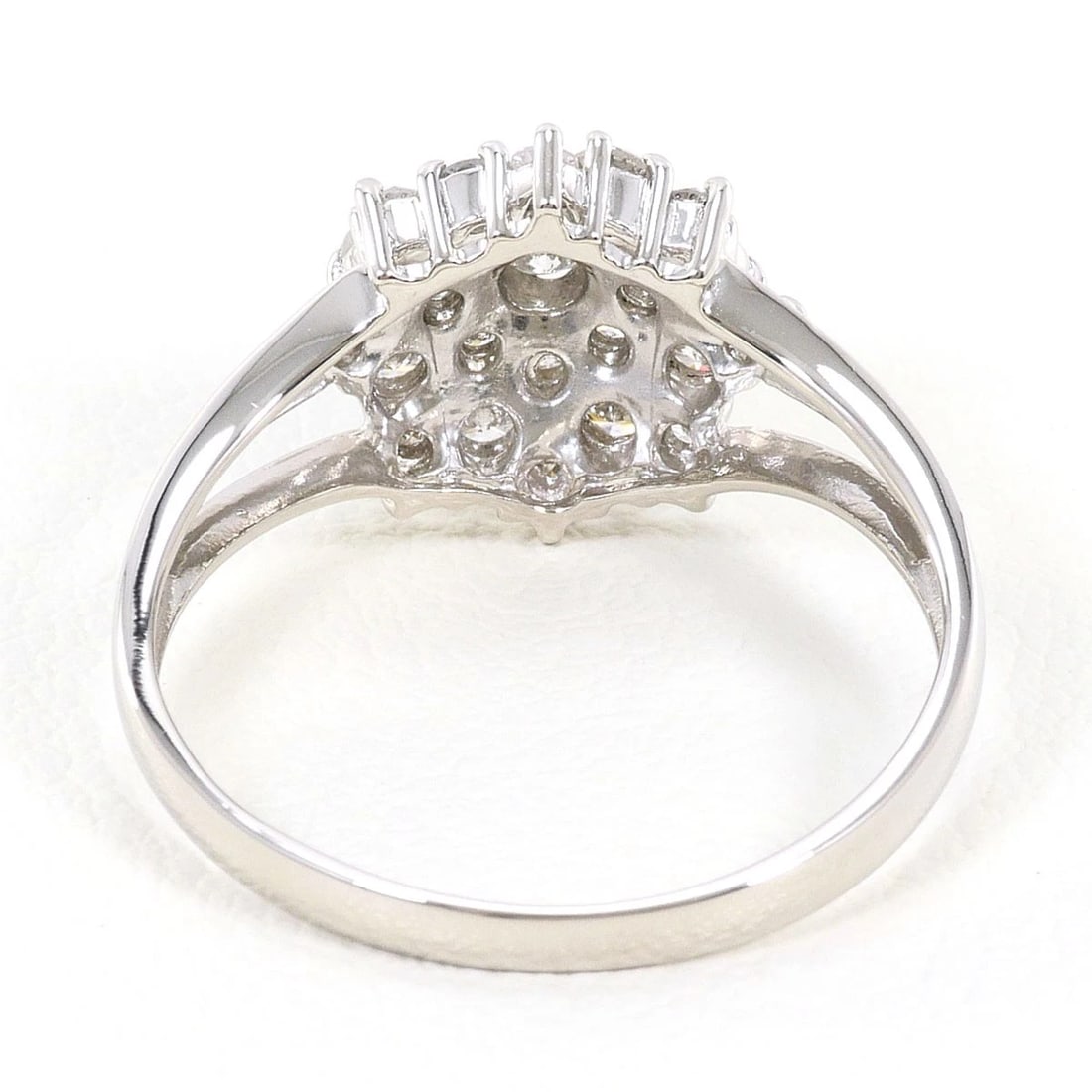 PT900 PLATINUM RING DIAMOND - 4