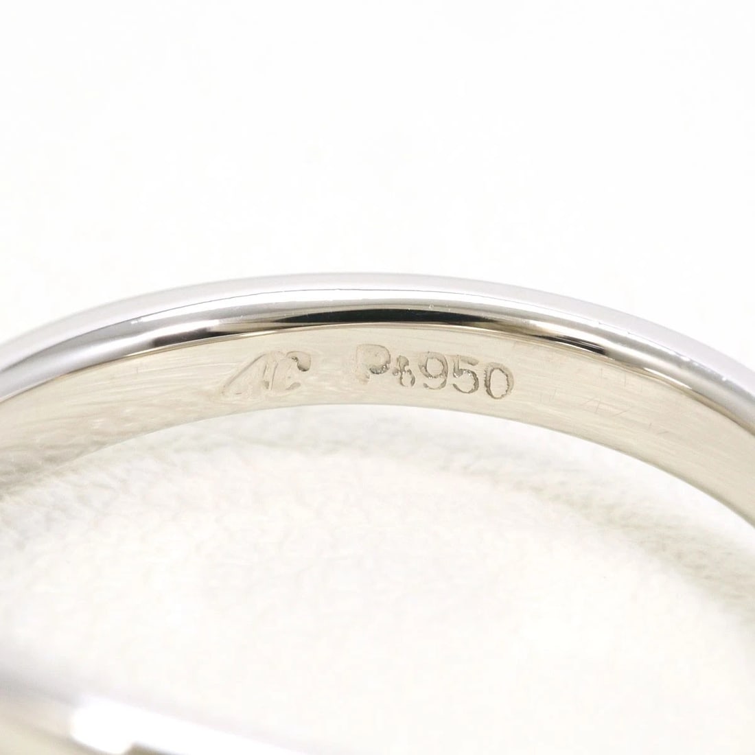 PT950 PLATINUM RING DIAMOND - 4