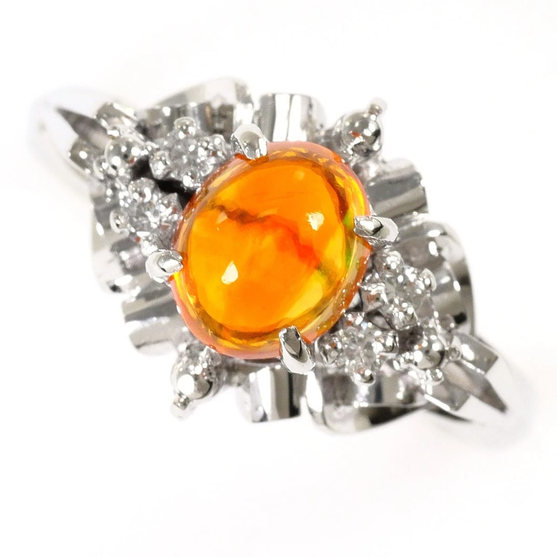 PT900 PLATINUM RING FIRE OPAL: PT900 Platinum Ring Fire opal Brand: No Brand Type/Style: Ring Material: PT900, Color: Silver Size: US 6 1/2 Accessories: None Accessories Notice: When purchasing pre-owned goods, please refer to the