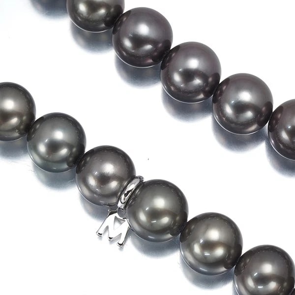 MIKIMOTO NECKLACE 18K 750 WHITE GOLD: Mikimoto Necklace 18K 750 White Gold Brand: MIKIMOTO Type/Style: Necklace Material: 18K / 750 / White Gold, Main Stone Cultured Color: White Gold Size: Necklace length: 43cm Accessories: None