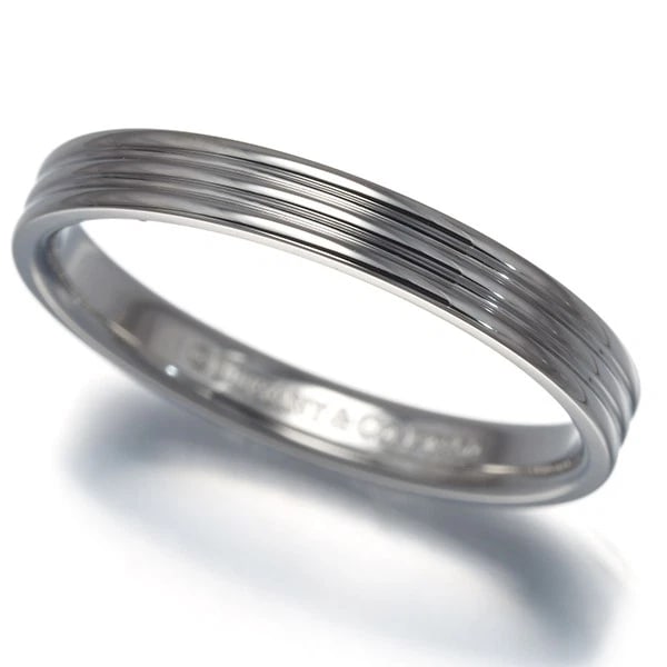 TIFFANY&CO. RING 950 PLATINUM: Tiffany&Co. Ring 950 Platinum Brand: Tiffany & Co. Type/Style: Ring Material: 950 / Platinum, Color: Silver Size: US 8 Accessories: None Accessories Notice: When purchasing pre-owned goods, please