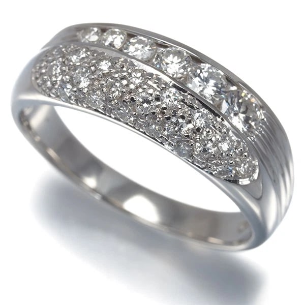 DIAMOND PAVED RING 900 PLATINUM: Diamond Paved Ring 900 Platinum Brand: Unbranded Type/Style: Ring Material: 900 / Platinum, Main Stone Natural Color: Silver Size: US 8.5-8.75 Accessories: None Accessories Notice: When purchasing