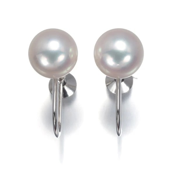 MIKIMOTO EARRINGS AKOYA PEARL 18K 750 WHITE GOLD: Mikimoto Earrings Akoya Pearl 18K 750 White Gold Brand: MIKIMOTO Type/Style: Earrings Material: 18K / 750 / White Gold, Color: White Gold Size: None Accessories: None Accessories Notice: W