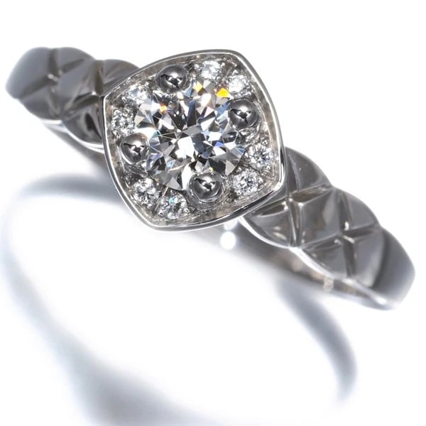 CHANEL RING DIAMOND PT 950: CHANEL Ring Diamond Pt 950 Brand: CHANEL Type/Style: Ring Material: 950 / Platinum, Main Stone Natural Color: Silver Size: US 5 Accessories: None Accessories Notice: When purchasing pre-owned goods,