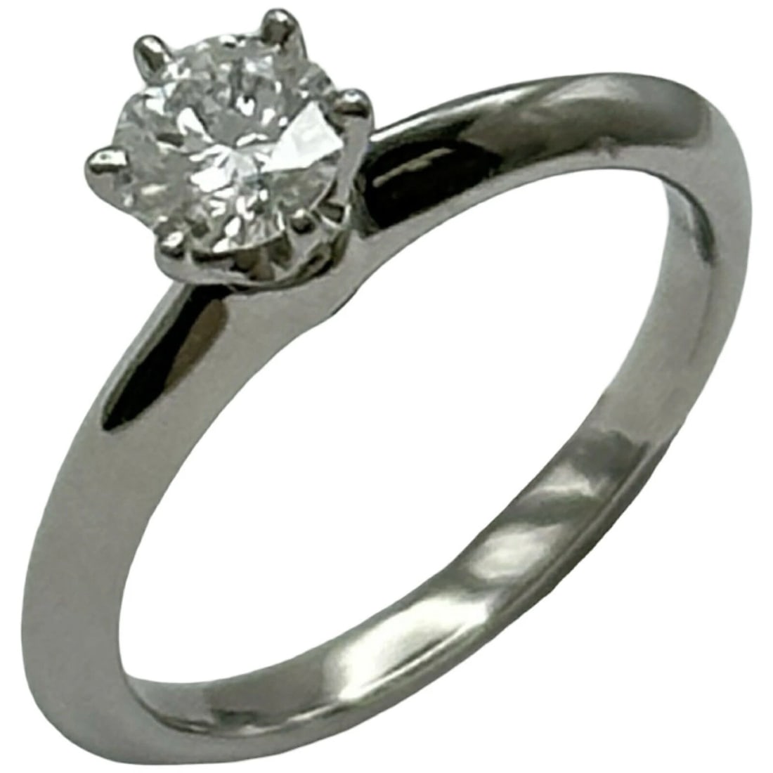 TIFFANY & CO. SOLITAIRE RING PLATINUM DIAMOND JEWELRY (1 of 4)