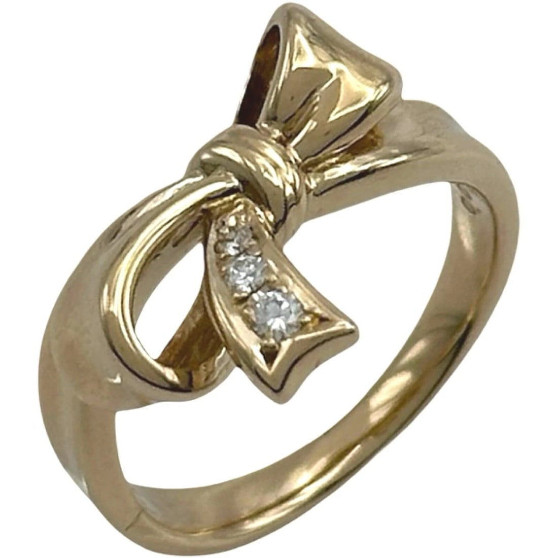 TASAKI RIBBON MOTIF RING GOLD 18K DIAMOND JEWELRY: Tasaki Ribbon Motif Ring Gold 18K Diamond Jewelry Brand: Tasaki Type/Style: Ring Material: 18K YG, Color: YG Size: 6 US Accessories: None Accessories Notice: When purchasing pre-owned goods, please