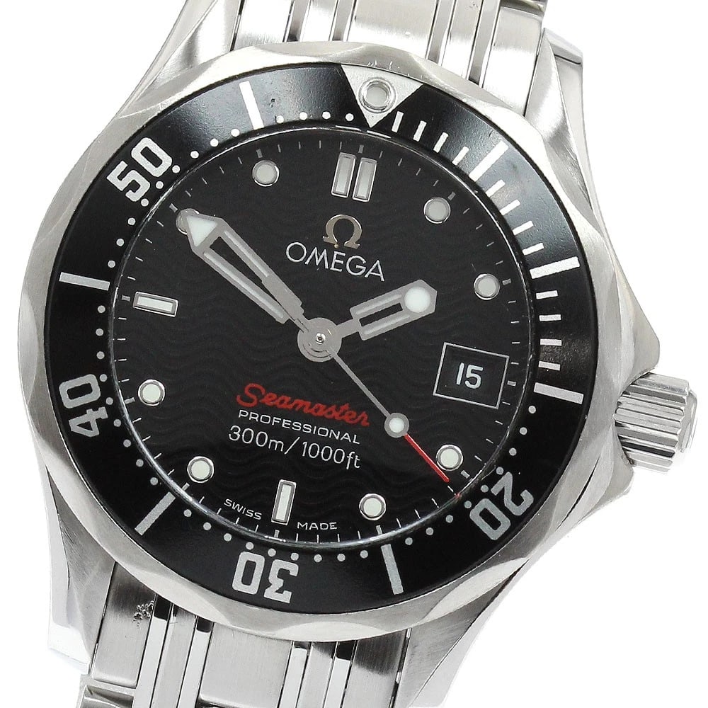 OMEGA SEAMASTER BLACK DIAL QUARTZ WATCH: OMEGA Seamaster Black Dial Quartz Watch Brand: OMEGA Type/Style: Wristwatch Material: Band Material Stainless Steel, Case Material Stainless Steel Color: Dial Color black Size: About 28mm (1.1inch) (n