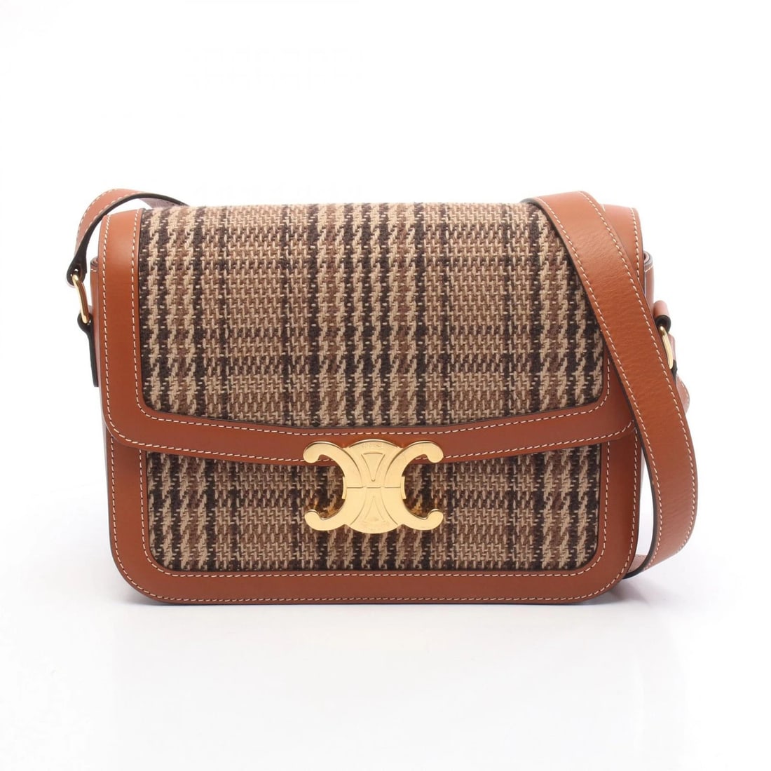CELINE CLASSIC TRIOMPHE SHOULDER CROSSBODY BAG: CELINE Classic Triomphe Shoulder Crossbody Bag Brand: CELINE Type/Style: Shoulder Bag Material: Exterior Material Fabric and leather Color: Exterior Color Brown?ish colors Size: H:17cm x W:22cm x D:5c