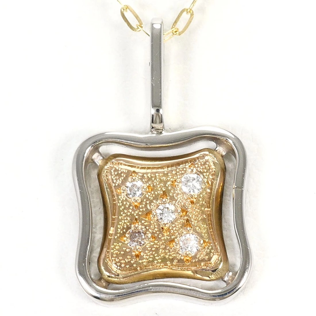 PM900 PLATINUM K14 NECKLACE DIAMOND: Pm900 Platinum K14 Necklace Diamond Brand: No Brand Type/Style: Necklace Material: Pm900/Platinum, K14/Yellow Gold, K18/Yellow Gold, Main Stone Natural Color: YellowGold Size: Top