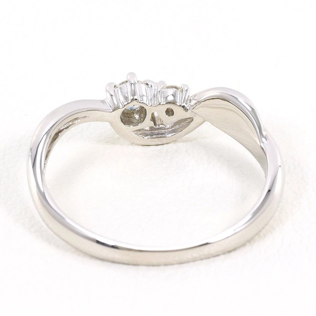 PT900 PLATINUM RING DIAMOND - 3