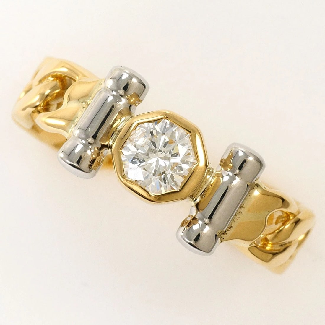 PT900 K18 RING DIAMOND: PT900 K18 Ring Diamond Brand: No Brand Type/Style: Ring Material: PT900, Main Stone Natural Color: None Size: US 5 3/4 Accessories: None Accessories Notice: When purchasing pre-owned goods, please