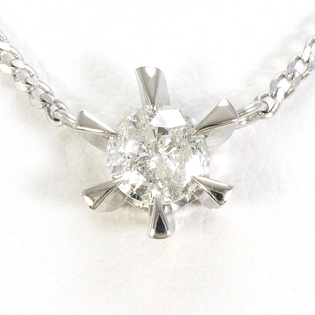 PT850 NECKLACE DIAMOND: PT850 Necklace Diamond Brand: No Brand Type/Style: Necklace Material: PT850/Platinum, Main Stone Natural Color: None Size: Top size?H:about6?W:about6mm(Top and Chain cannot be removed), Chain Length: